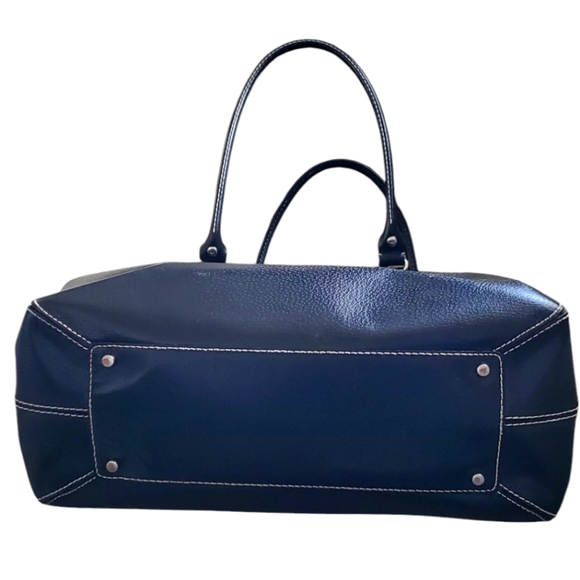 Kate Spade Cow Leather Black Bag. - Picture 4 of 15